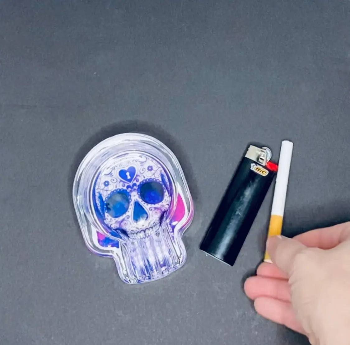 Glass Ashtray in Skull Shaped Design - 4 Per Retail Ready Display 40319 SMOKEZILLA