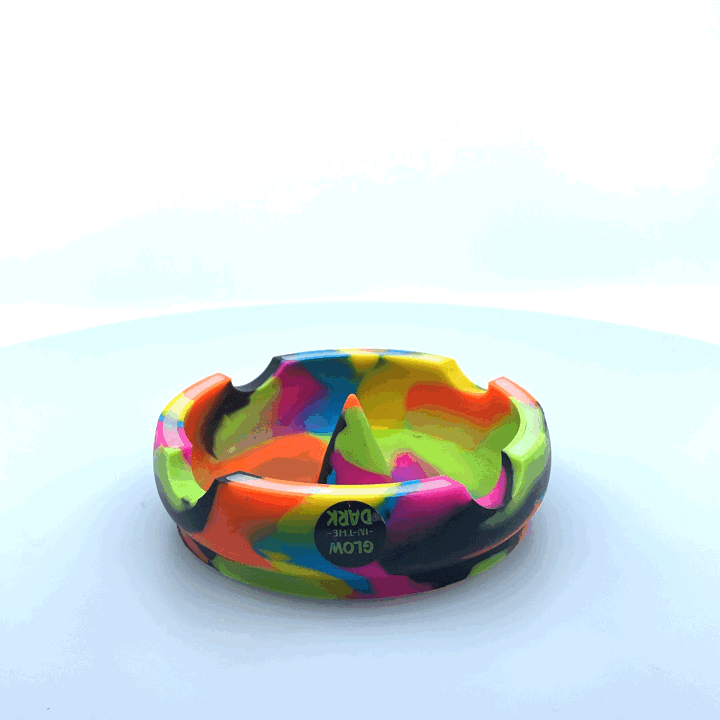 Glow in The Dark Round Silicone Ashtray- Per Retail Ready Display 22581 SMOKEZILLA