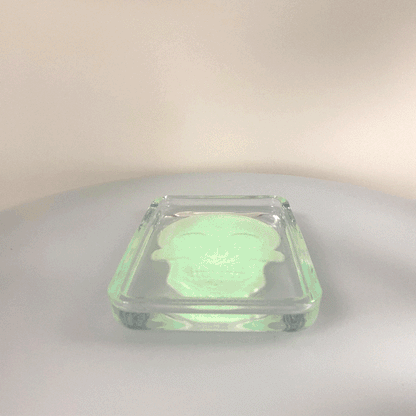 Glow in The Dark Skull Glass Rolling Tray - 6 Pieces Per Retail Ready Display 22066 SMOKEZILLA