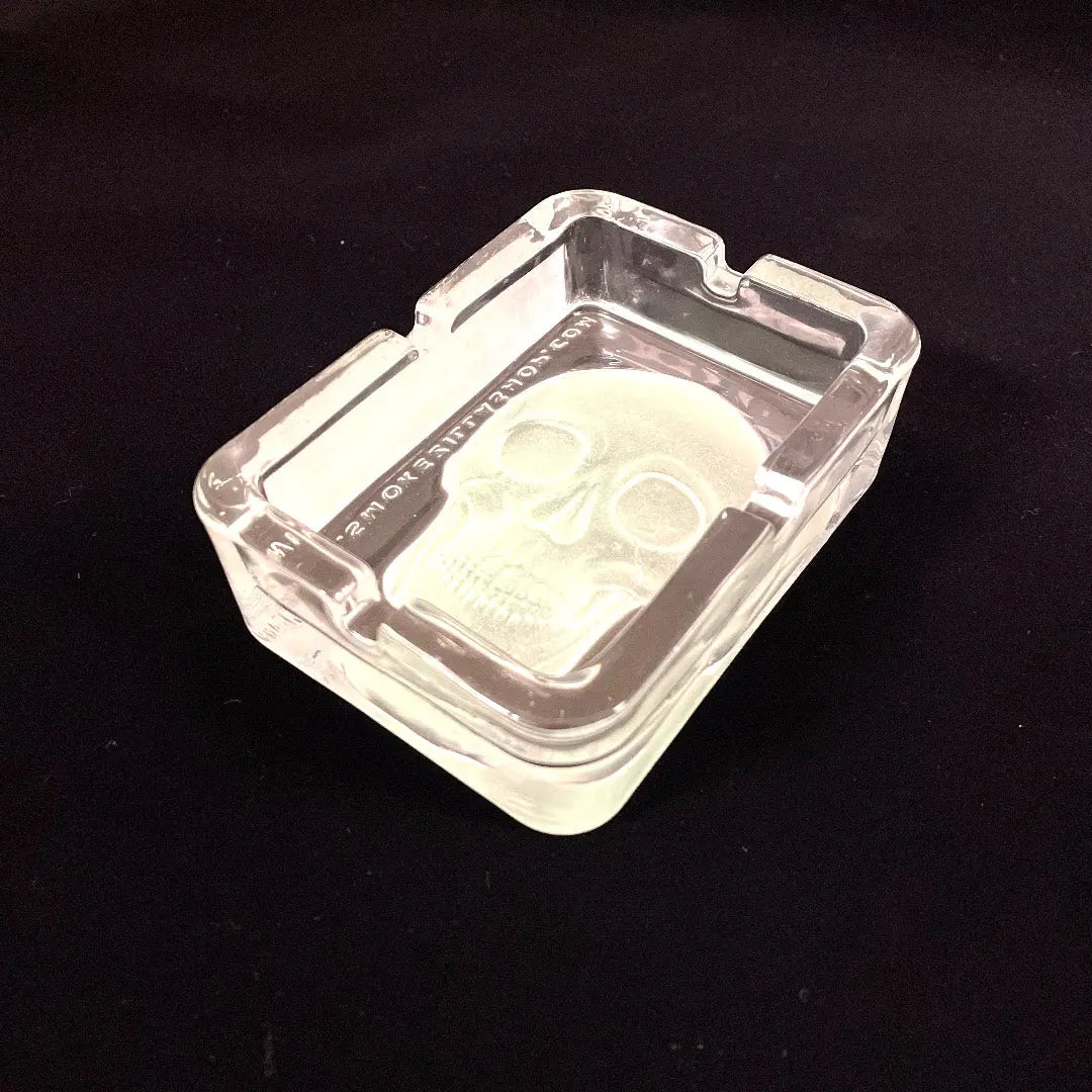 Glow in The Dark Skull Glass Ashtray - 6 Per Retail Ready Display 21750 SMOKEZILLA